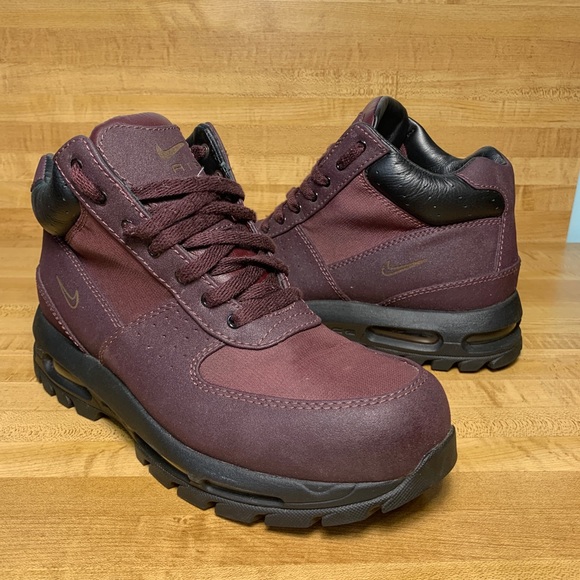 nike goadome burgundy